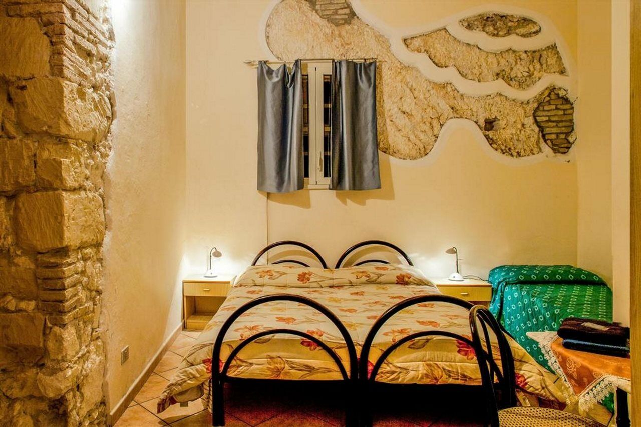 Albergo Aurora Кальяри Экстерьер фото