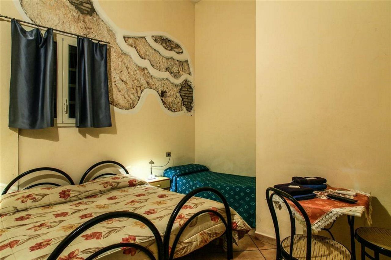 Albergo Aurora Кальяри Экстерьер фото